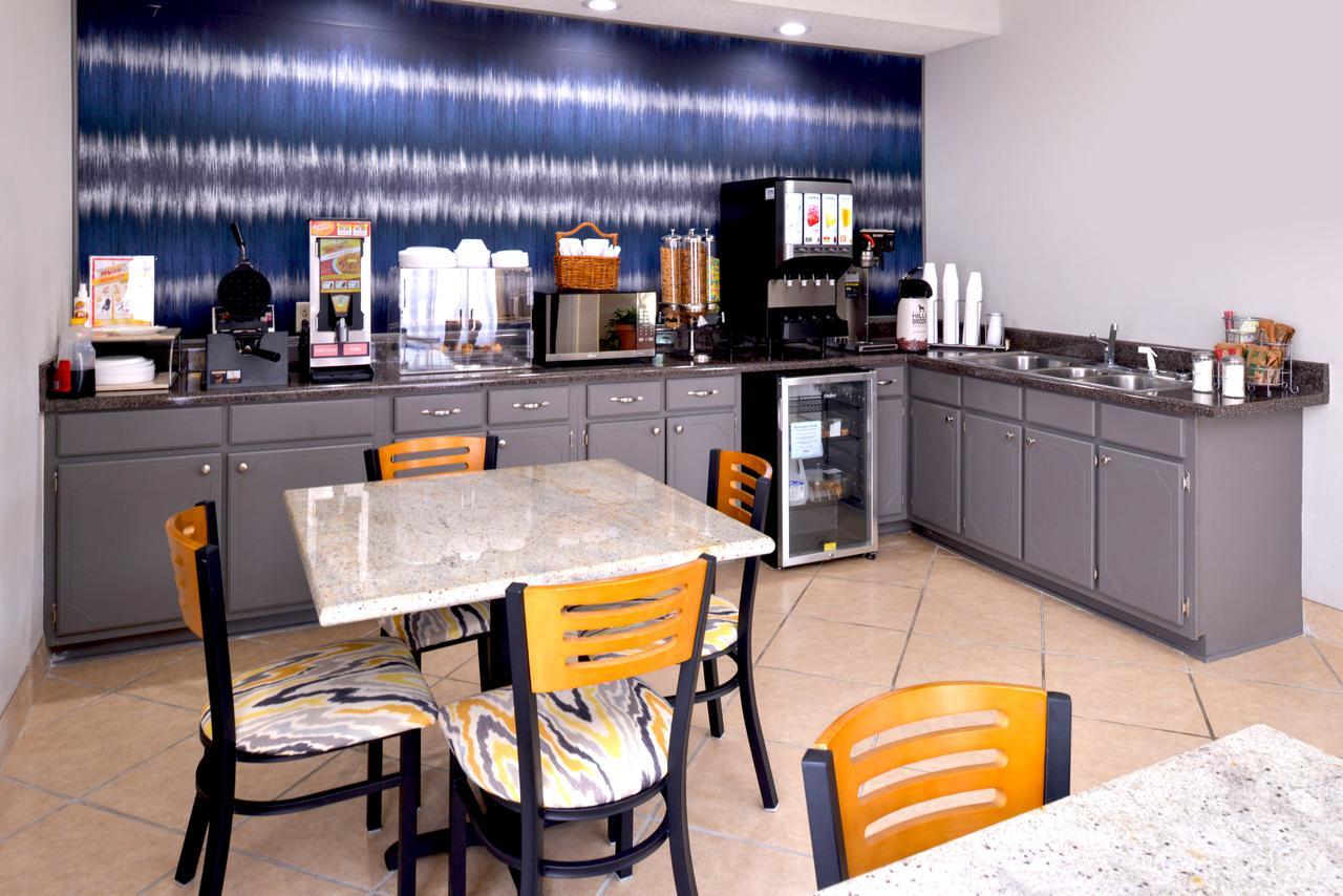 Americas Best Value Inn - Monroeville Luaran gambar