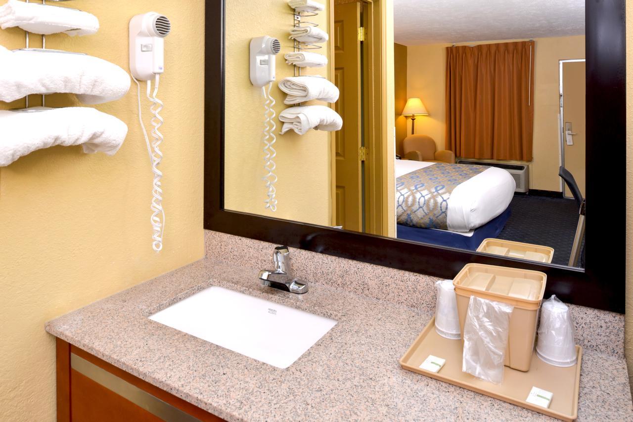 Americas Best Value Inn - Monroeville Luaran gambar